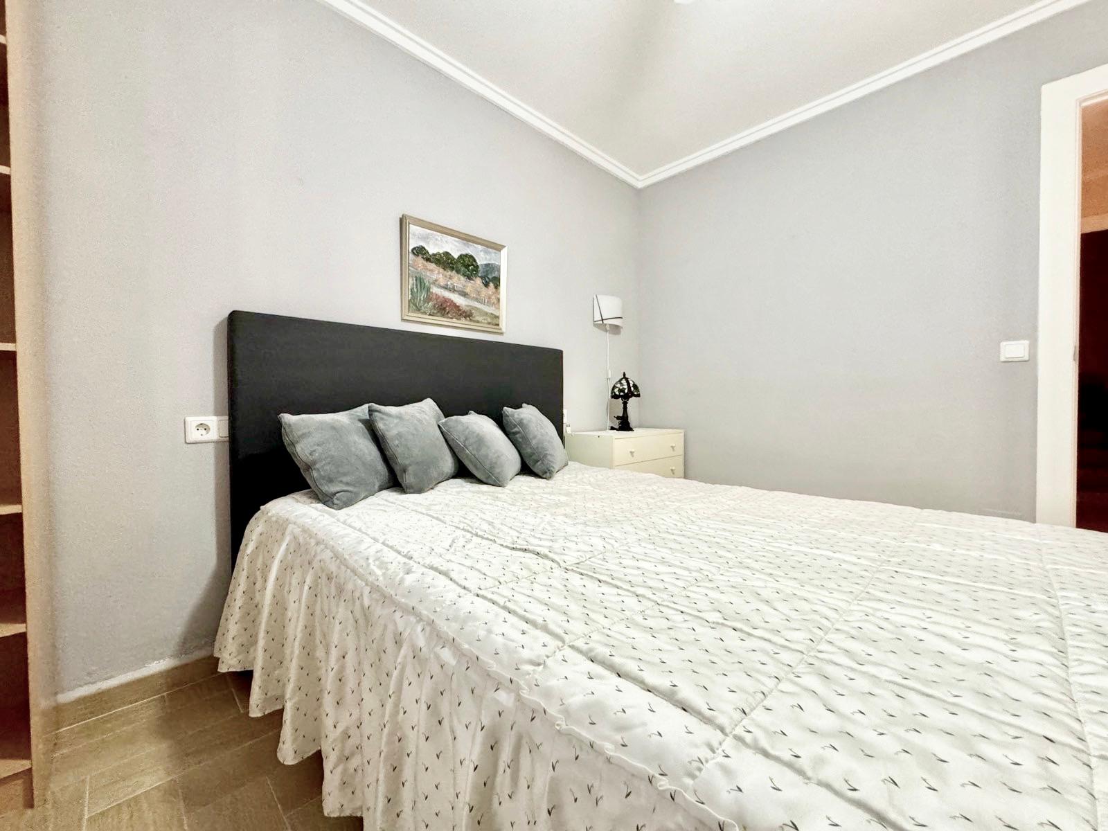 For sale - 3 Bedroom 2 Bathroom Reformed  Town House in Torrevieja - Costa Blanca  - Alicante