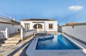 76-R5510080/81729, 3 Bedroom 2 Bathroom House - Detached Villa in Torrevieja