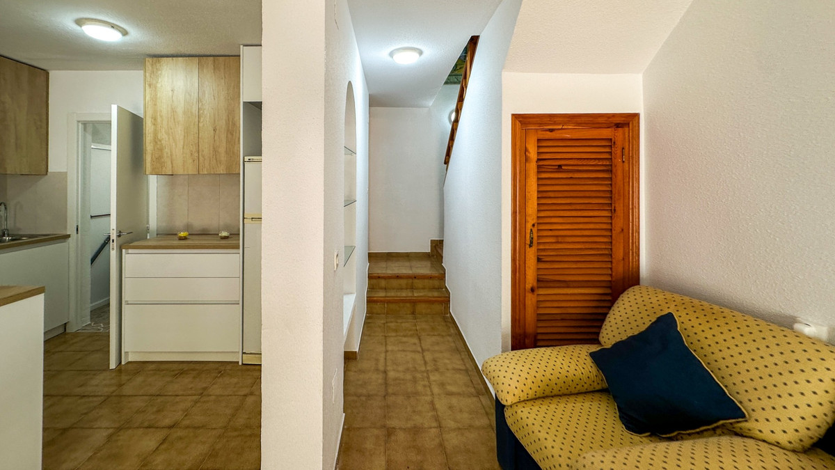 For sale - 3 Bedroom 2 Bathroom Townhouse in Playa Flamenca - Playa Flamenca  - Alicante