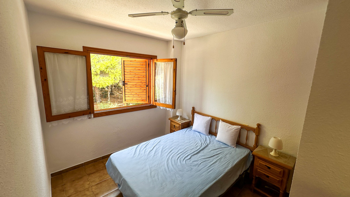 For sale - 3 Bedroom 2 Bathroom Townhouse in Playa Flamenca - Playa Flamenca  - Alicante