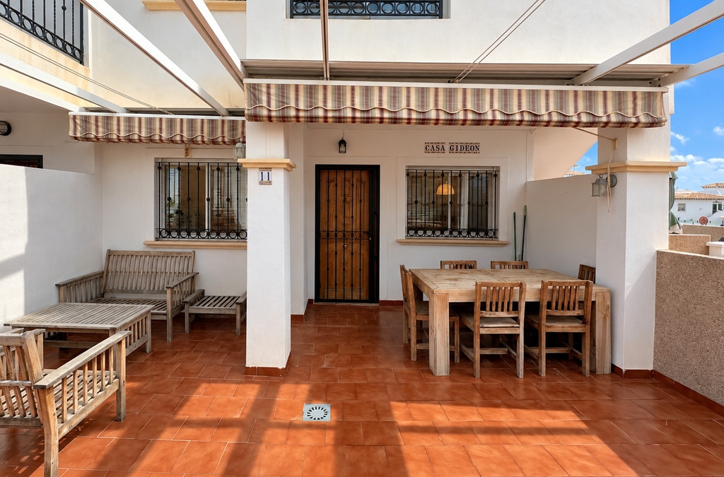 2 Bedroom 2 Bathroom Ground Floor apartment in Punta Prima