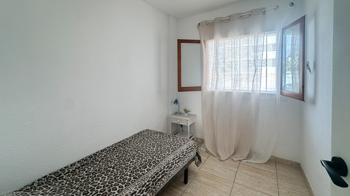 For sale - 2 Bedroom 1 Bathroom Apartment - Ground Floor Apartment in La Zenia - La Zenia  - Alicante