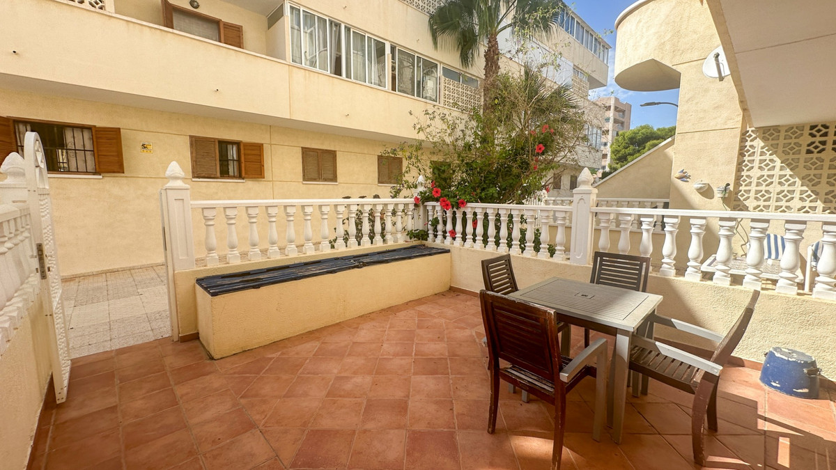 For sale - 2 Bedroom 1 Bathroom Apartment - Ground Floor Apartment in La Zenia - La Zenia  - Alicante