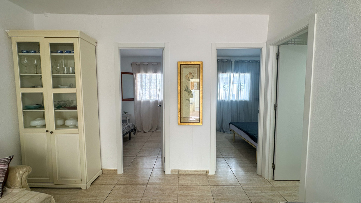 For sale - 2 Bedroom 1 Bathroom Apartment - Ground Floor Apartment in La Zenia - La Zenia  - Alicante