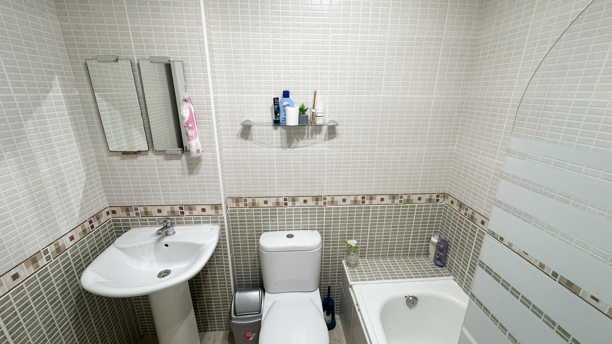 For sale - 2 Bedroom 1 Bathroom Apartment - Ground Floor Apartment in La Zenia - La Zenia  - Alicante